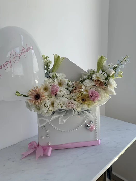 מעטפת פרחים flowers letter